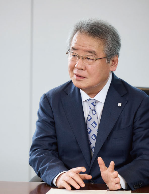 大塚ホールディングス株式会社 代表取締役社長兼CEO 井上 眞